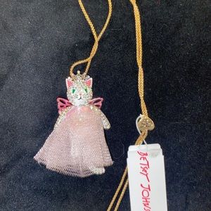 Betsey Johnson necklace